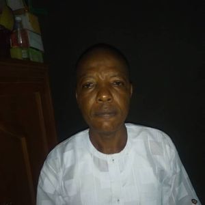 Meet your Posher, Isiaka